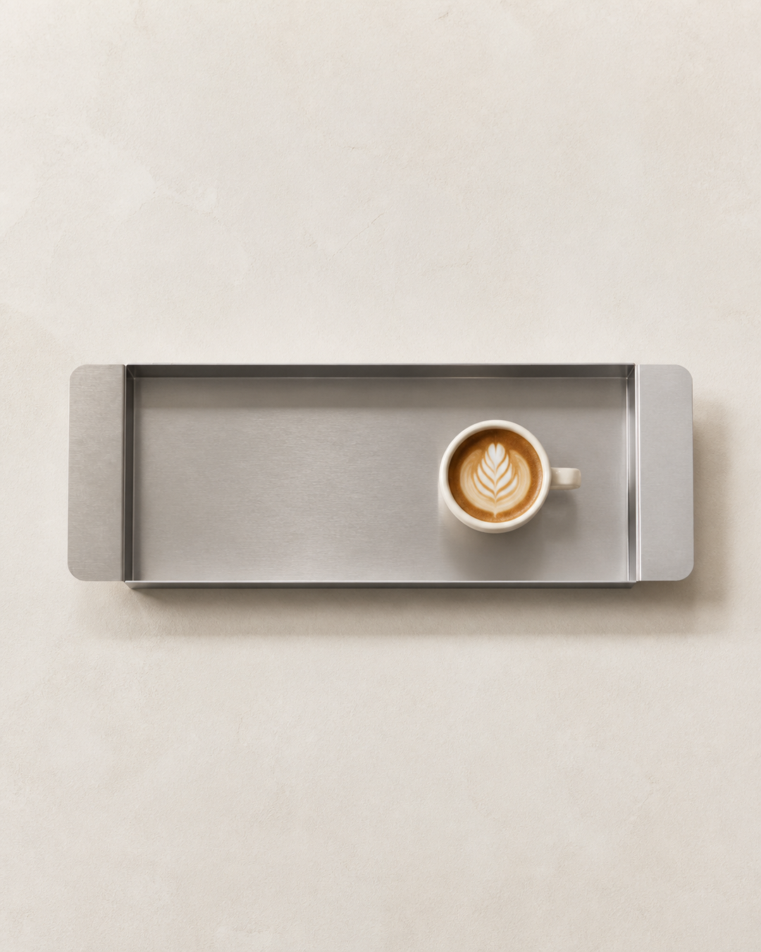 Overhead view of the FORM/17 Linear Tray
